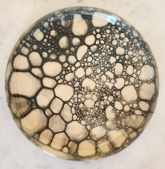 Plate - Small/Medium black bubble