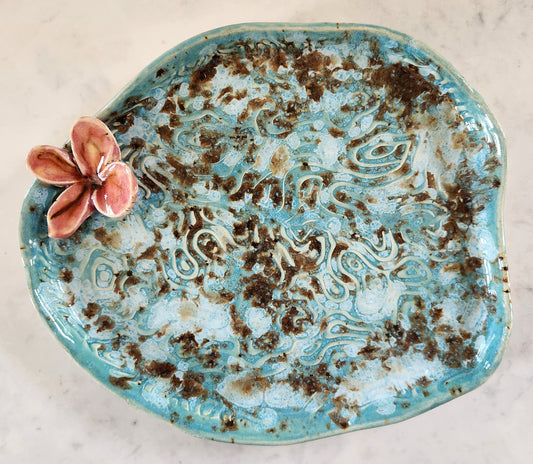 Plate - Medium with Flower